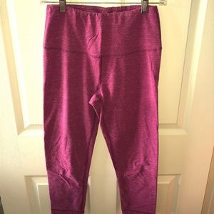 Pink cropped leggings